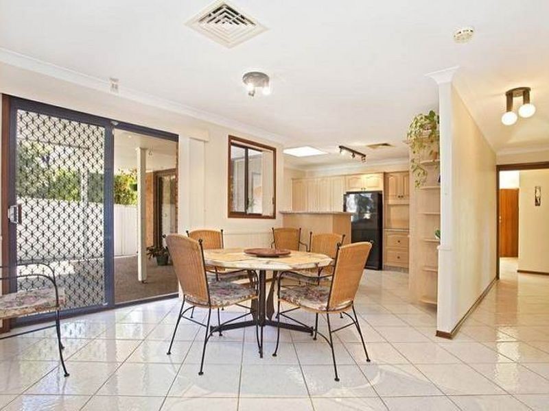 20 Elouera Crescent, Moorebank NSW 2170