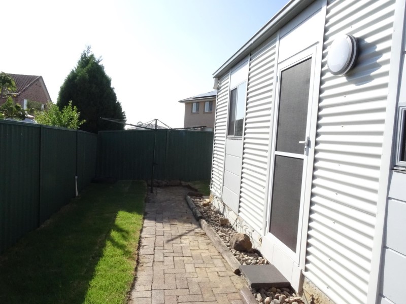 5A Cobar Close, Wakeley NSW 2176