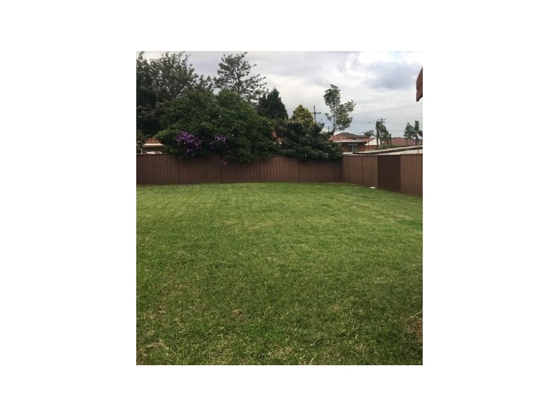 125 Brenan Street, Smithfield NSW 2164