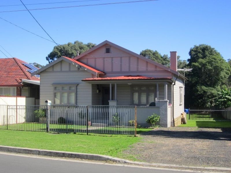 11a Orchard Road, Fairfield NSW 2165