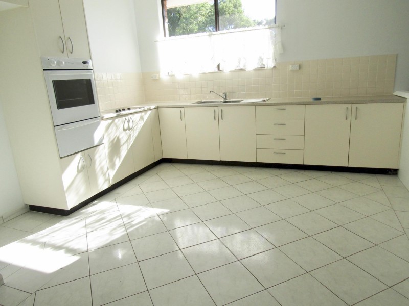 760b The Horsley Drive, Smithfield NSW 2164