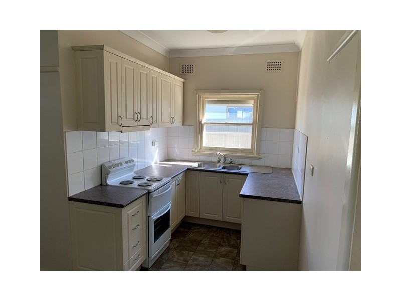 10 Lowana Avenue, Merrylands NSW 2160