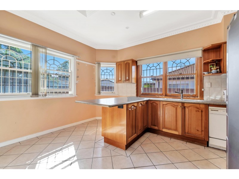 12 Throsby Street, Fairfield Heights NSW 2165