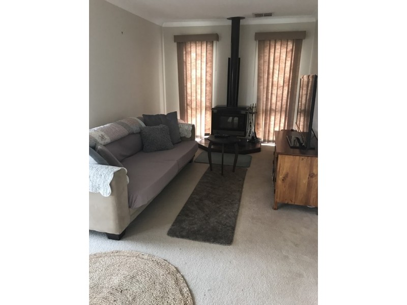 9 Cochran Place, Abbotsbury NSW 2176