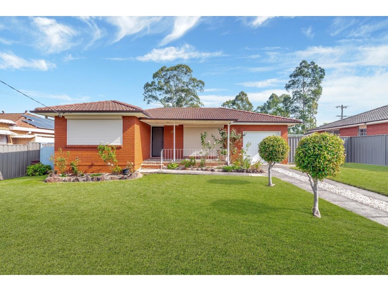 15 Corona Road, Fairfield West NSW 2165