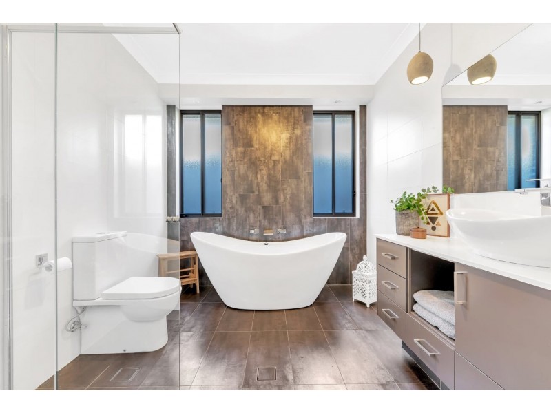 26 Lancaster Street, Gregory Hills NSW 2557