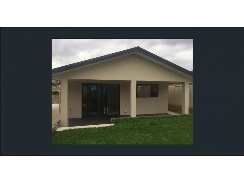 2A Lachlan Street, Bossley Park NSW 2176