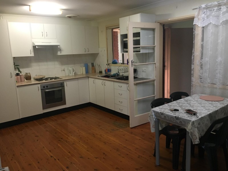 3 Bryant, Fairfield West NSW 2165