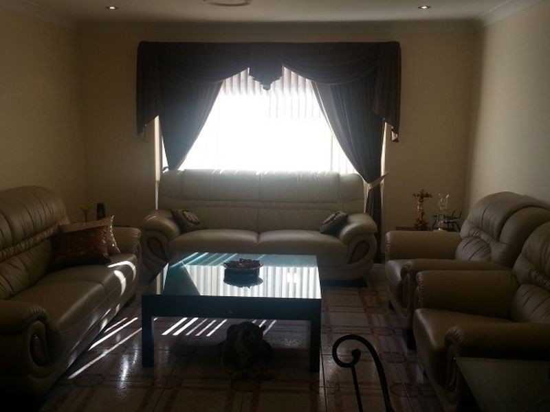 Fairfield West NSW 2165