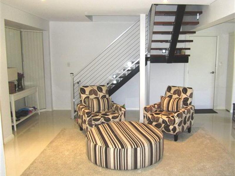 Greenfield Park NSW 2176