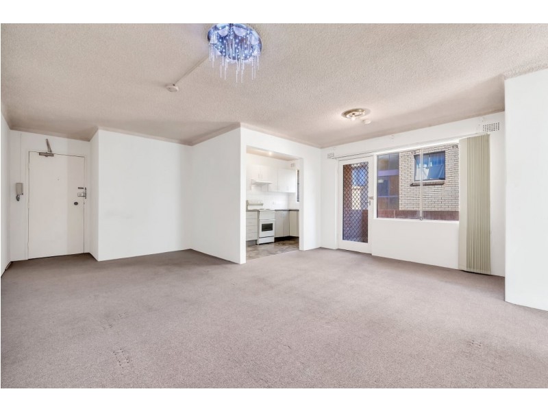 7/25 York Street, Fairfield NSW 2165