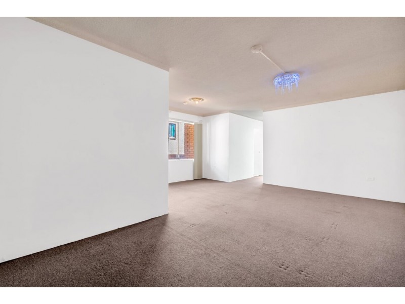 7/25 York Street, Fairfield NSW 2165