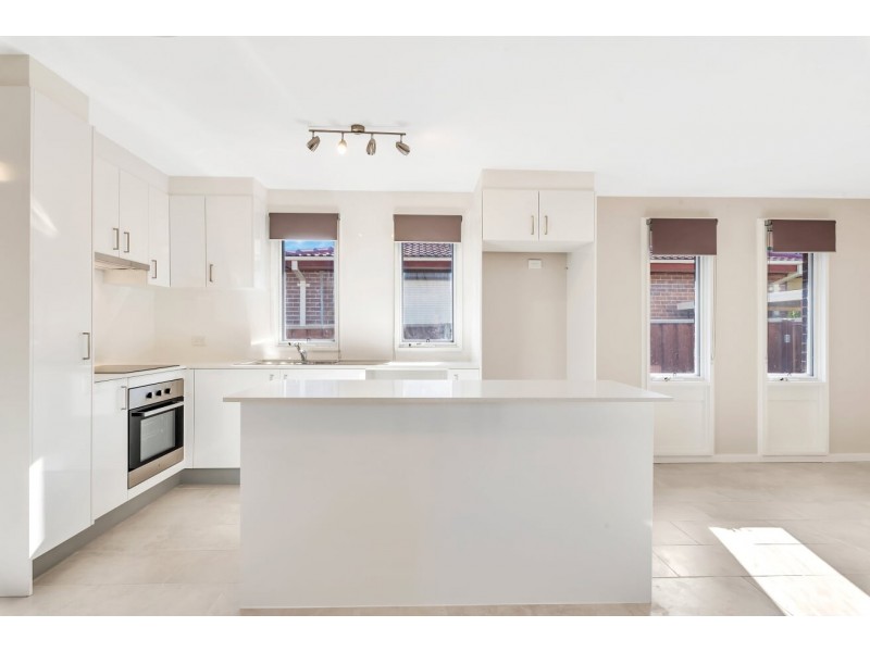 21 Nyngan Street, Quakers Hill NSW 2763