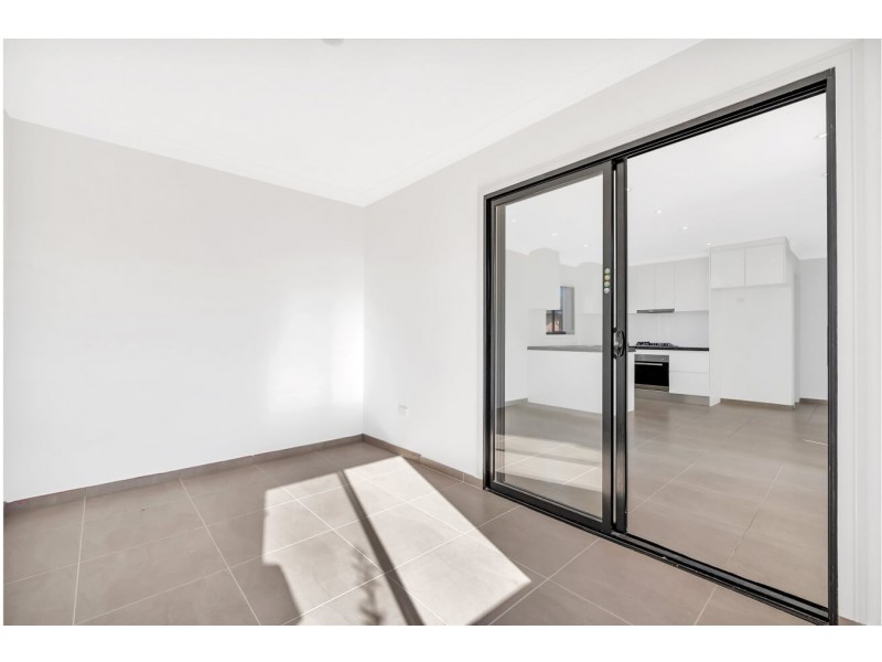 69a Camden Street, Fairfield Heights NSW 2165