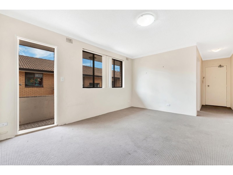 10/79 Harris Street, Fairfield NSW 2165