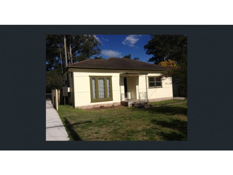 14 Dale Avenue, Liverpool NSW 2170