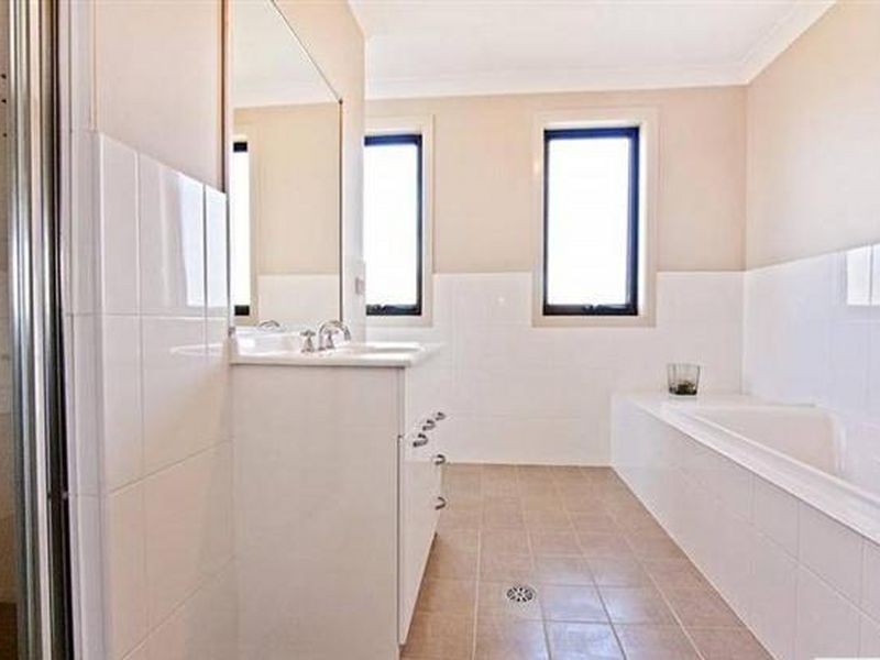 Middleton Grange NSW 2171