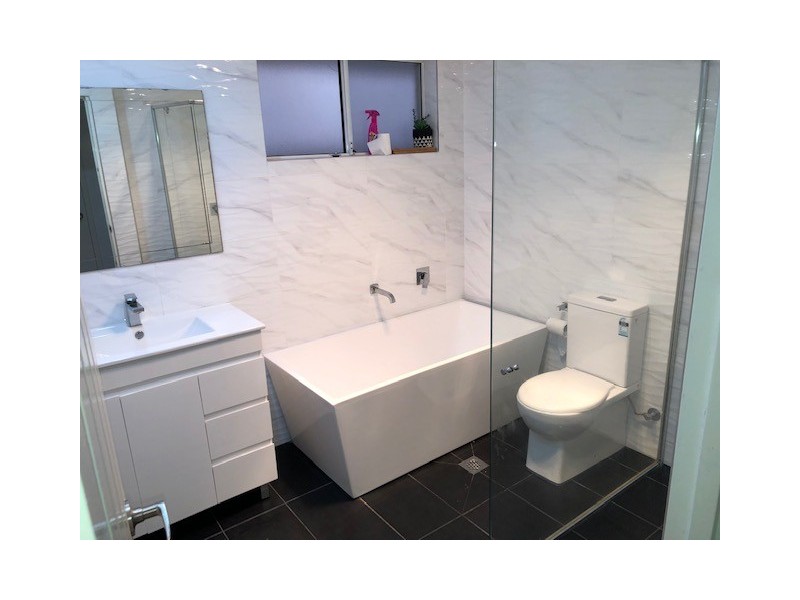 20 Lord Howe Drive, Green Valley NSW 2168