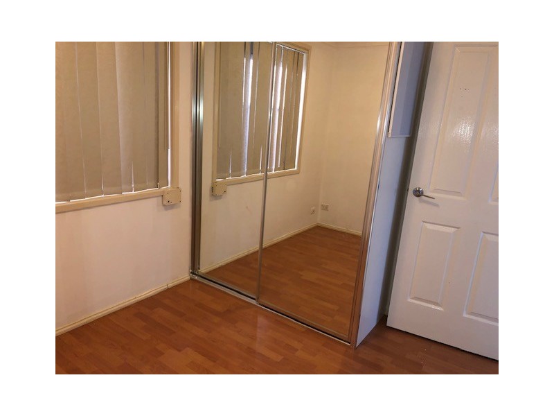 20 Lord Howe Drive, Green Valley NSW 2168