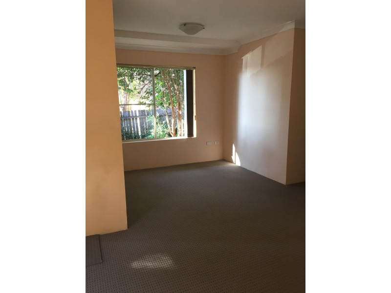 6/66 The Esplanade, Guildford NSW 2161