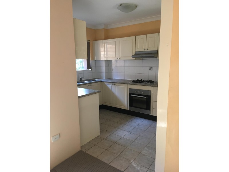 6/66 The Esplanade, Guildford NSW 2161