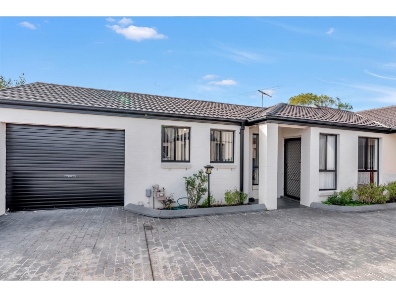 2/30-32 Barton Street, Smithfield NSW 2164