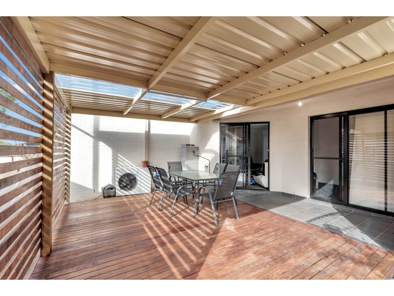 2/30-32 Barton Street, Smithfield NSW 2164