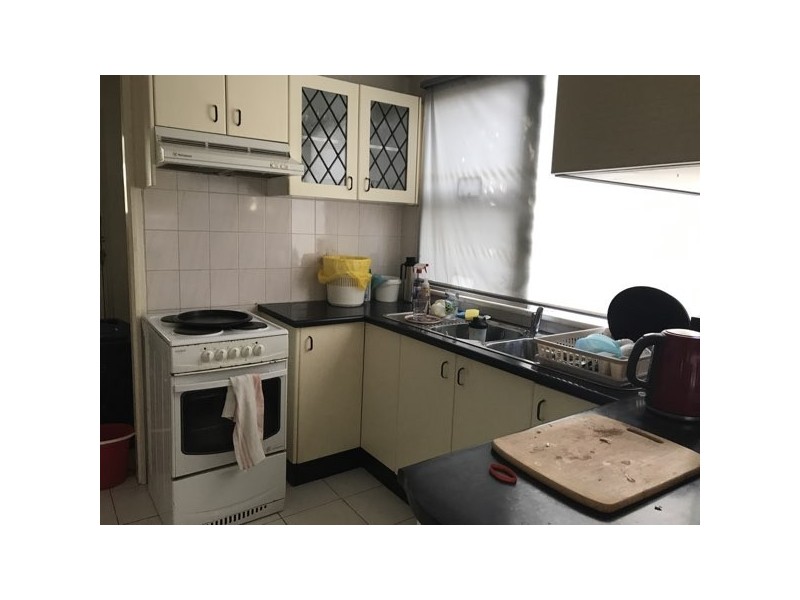 10 Hemingway Crescent, Fairfield NSW 2165