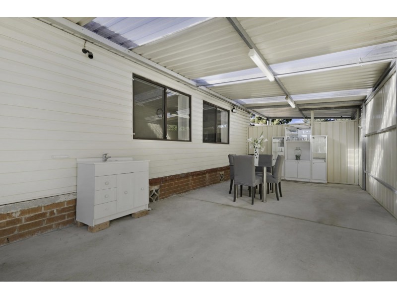283 Brenan Street, Smithfield NSW 2164