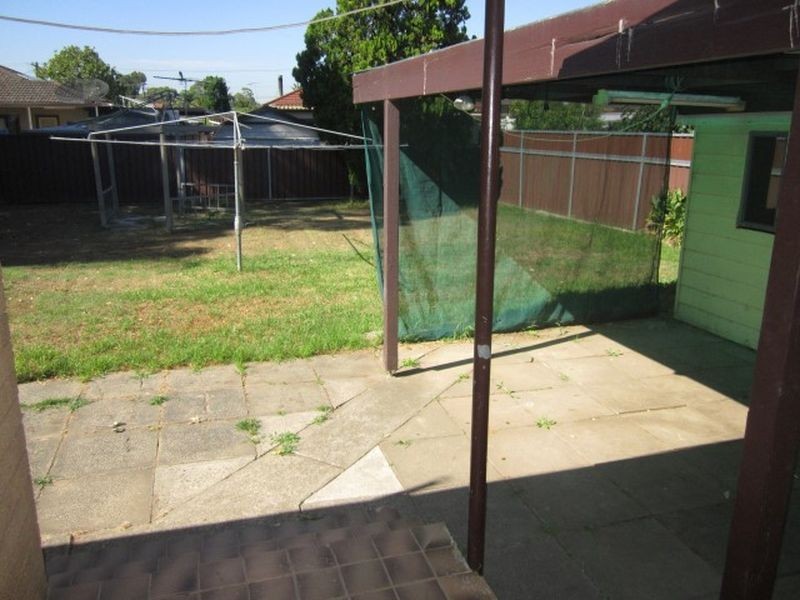 Fairfield West NSW 2165