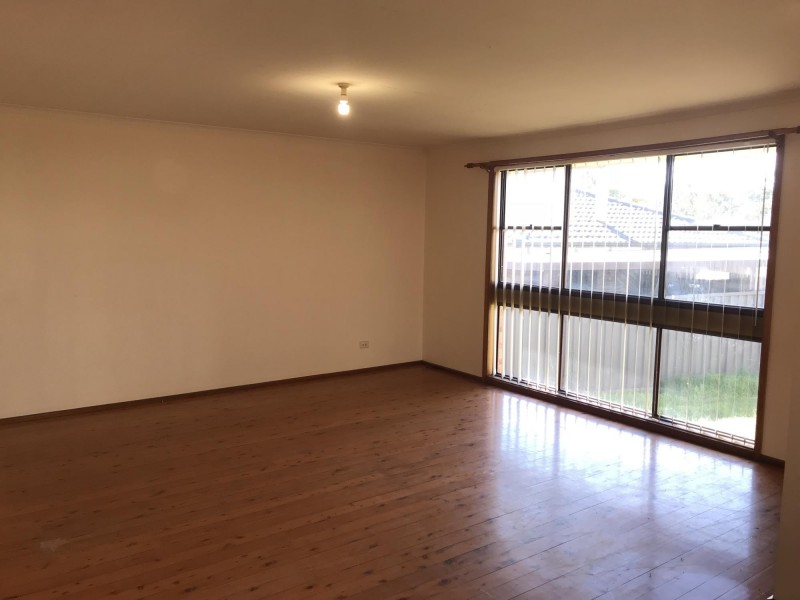 8 Bicane Close, Edensor Park NSW 2176