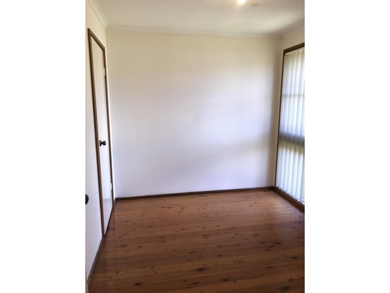 8 Bicane Close, Edensor Park NSW 2176