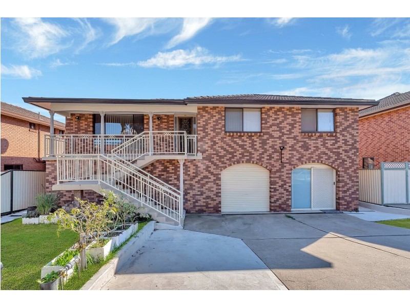 33 Greenfield Road, Greenfield Park NSW 2176