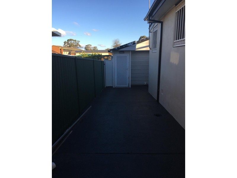 18A Baudin Crescent, Fairfield West NSW 2165