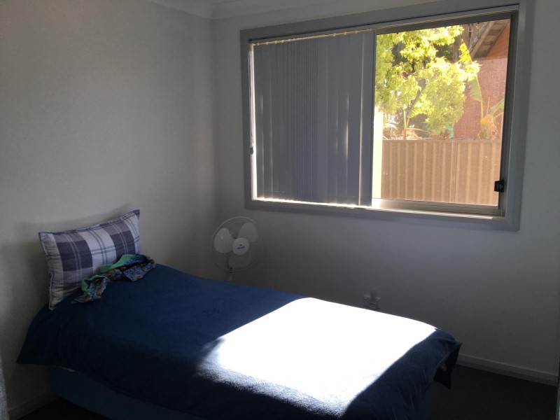 5A Shaw Place, Fairfield West NSW 2165