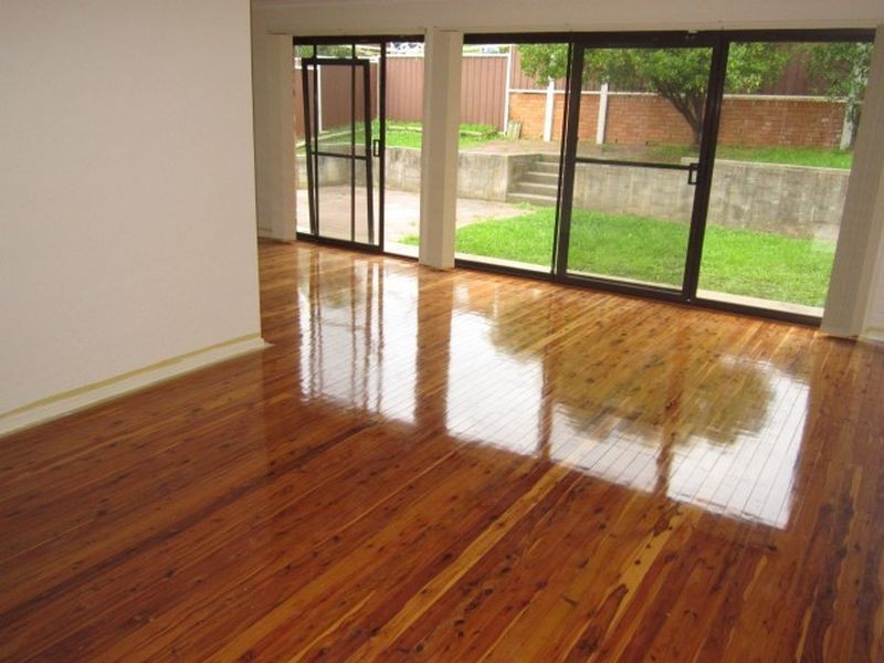 8 Manna Place, Bossley Park NSW 2176