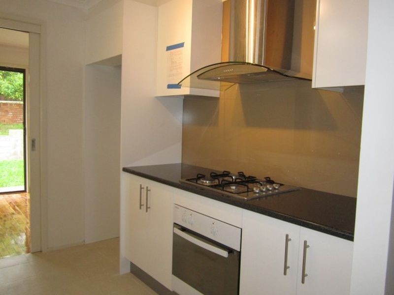 8 Manna Place, Bossley Park NSW 2176