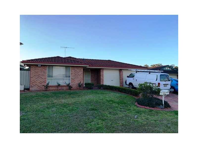 33 Mortimer Close, Cecil Hills NSW 2171