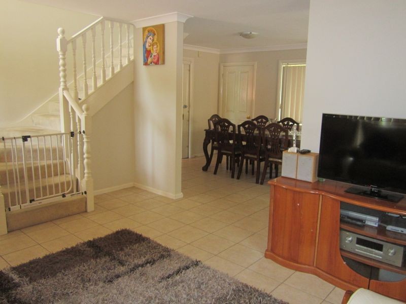 2/89 Oxford Street, Smithfield NSW 2164