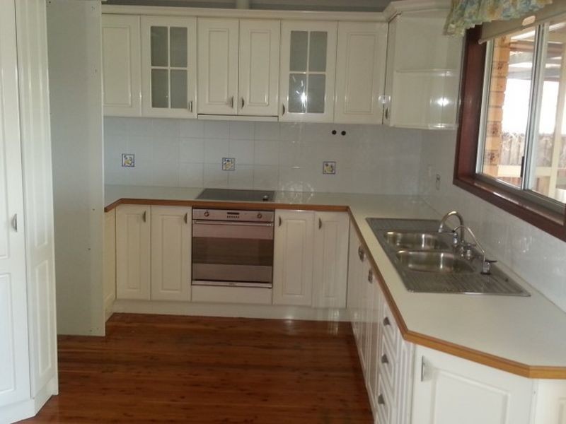 Edensor Park NSW 2176