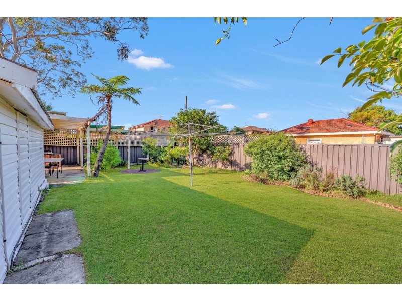 29 Kalora Avenue, Fairfield West NSW 2165