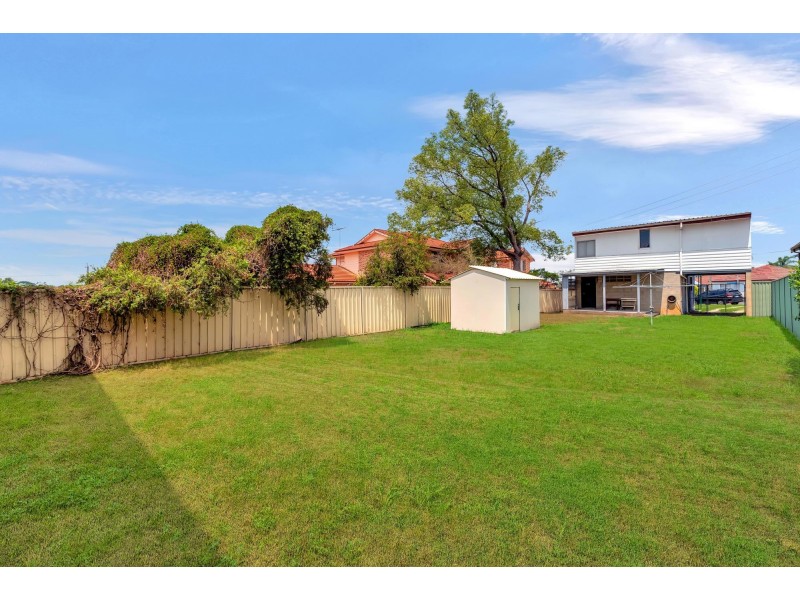 8A Brenan Street, Smithfield NSW 2164