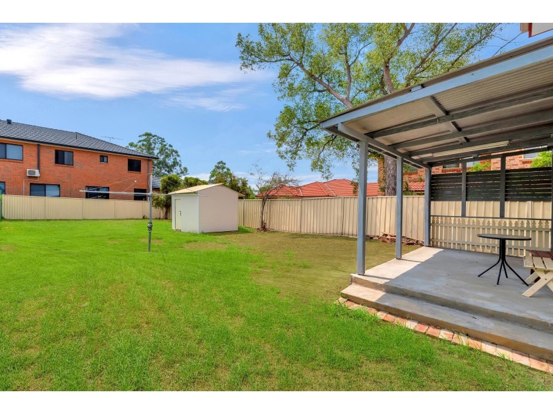 8A Brenan Street, Smithfield NSW 2164