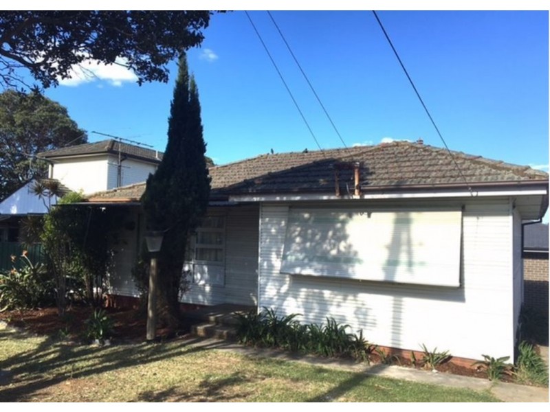 2 Hart Street, Smithfield NSW 2164