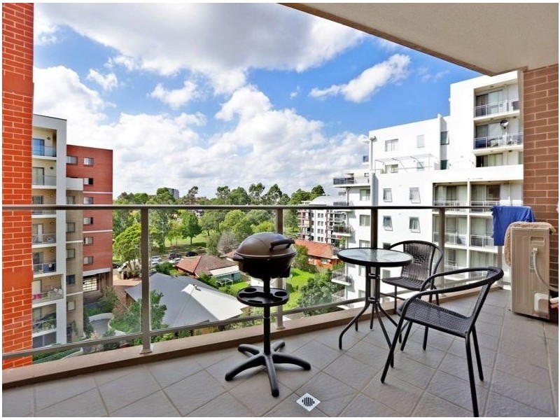 28/6-8 Bathurst Street, Liverpool NSW 2170