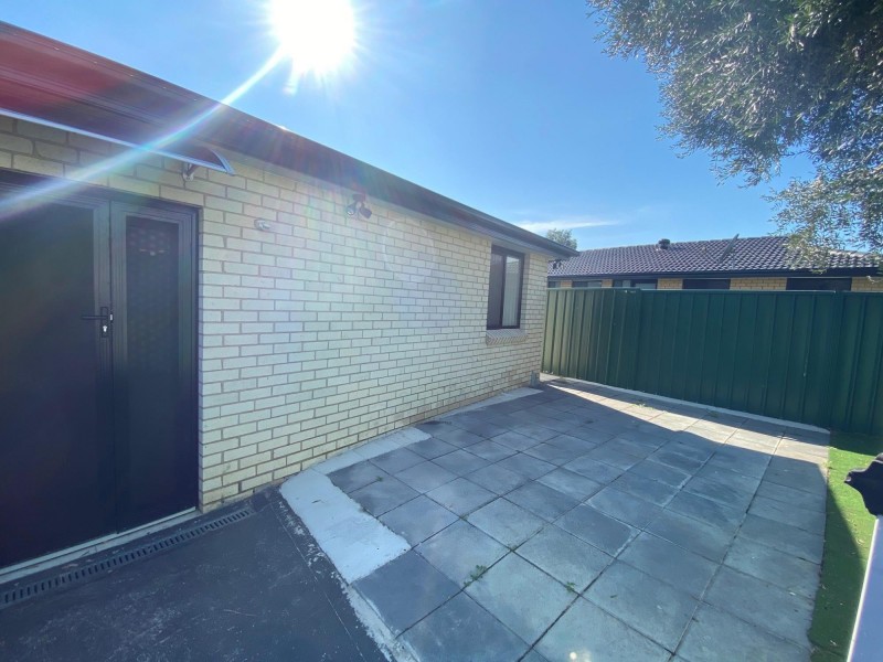 1a Snowdan Crescent, Smithfield NSW 2164