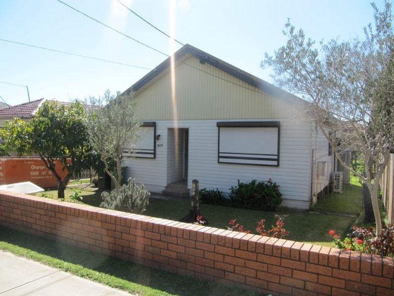 Fairfield NSW 2165