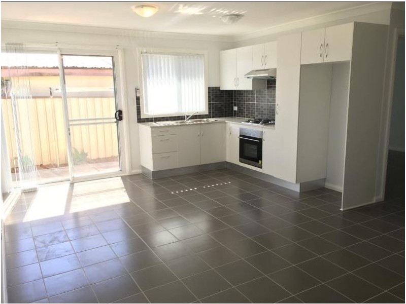 48b Station Street, Fairfield Heights NSW 2165