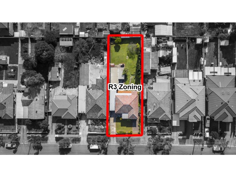 9 Rossiter Street, Smithfield NSW 2164