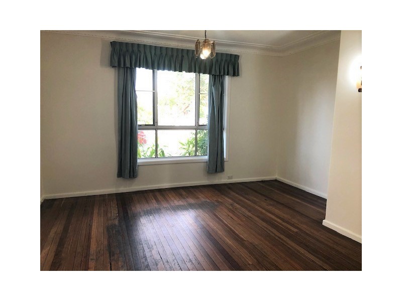 33 Neerini Street, Smithfield NSW 2164